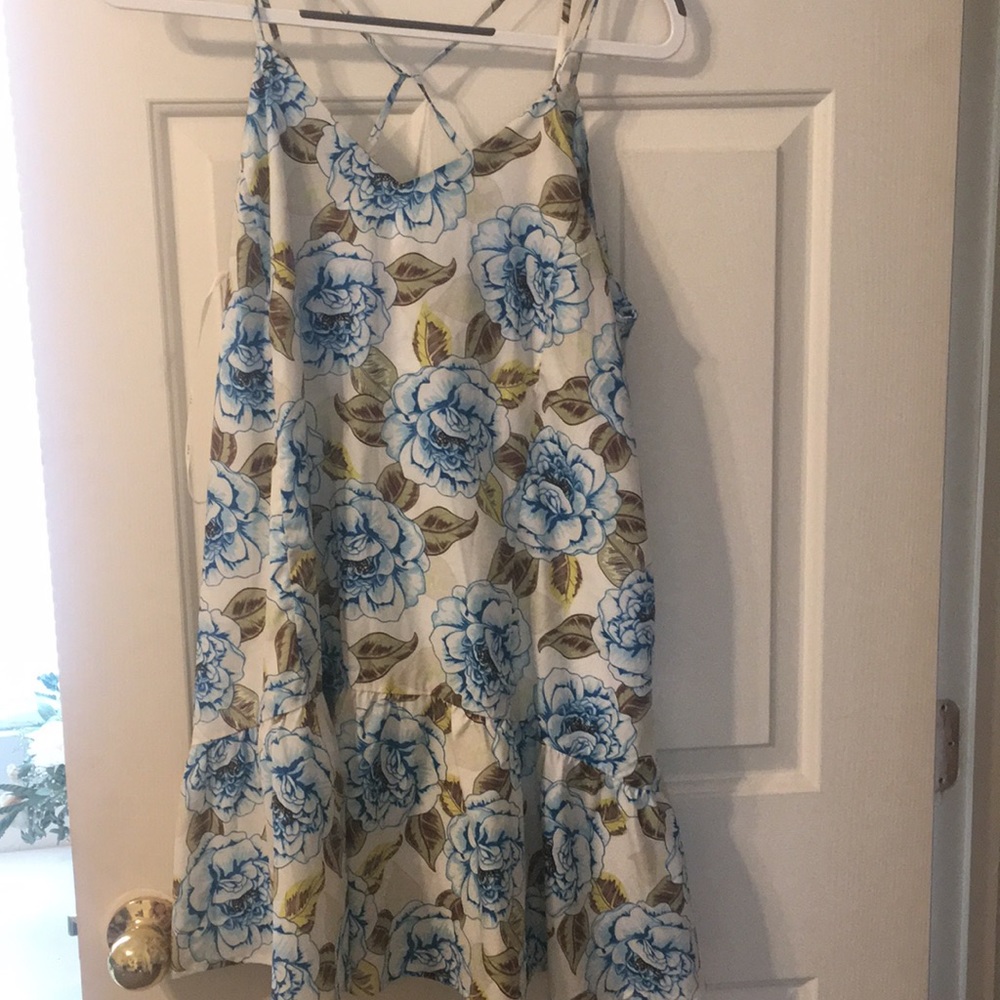 Flower patterned dress